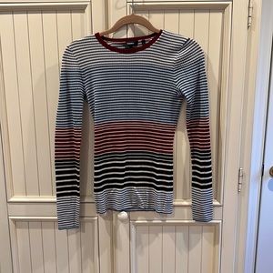 Theory knit long sleeve